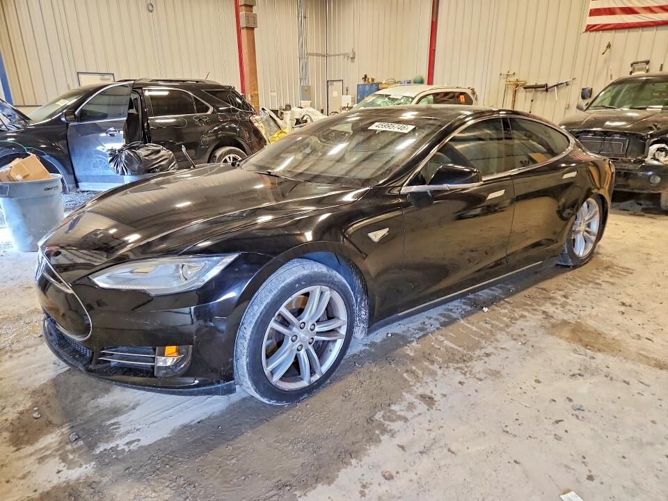 2013 TESLA Model S