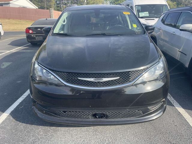 2021 CHRYSLER Voyager