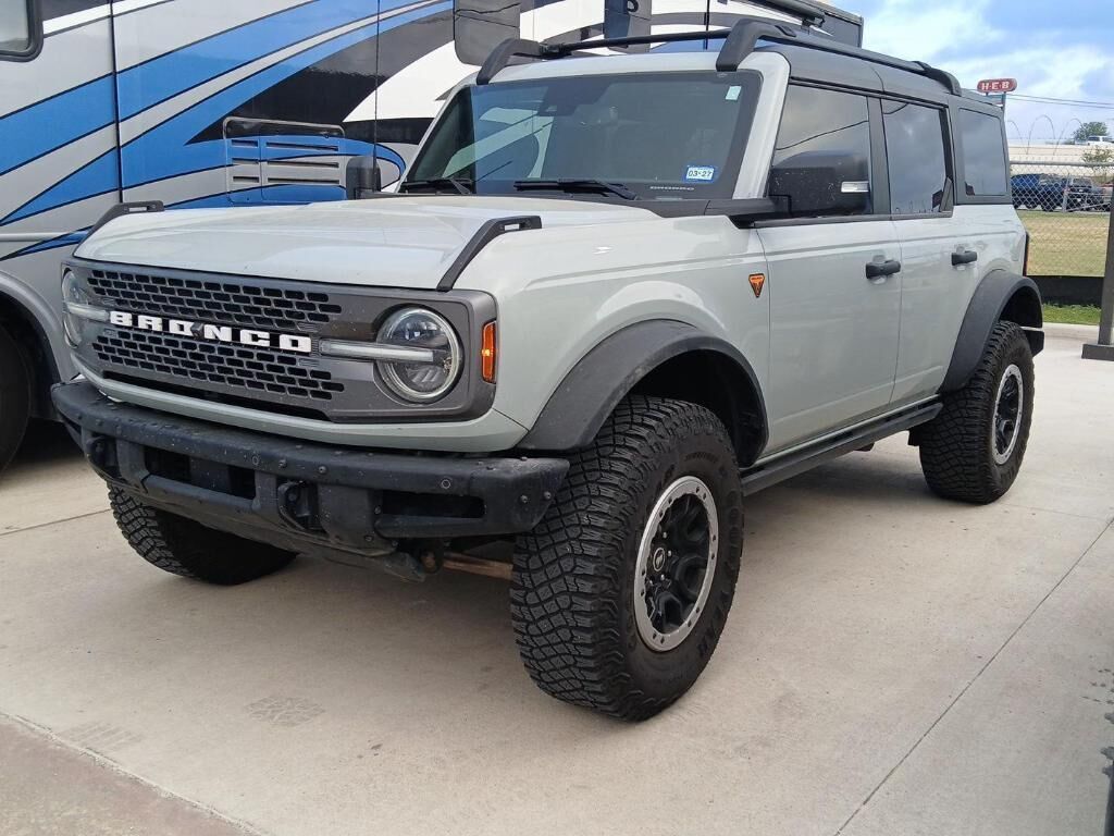 2024 FORD Bronco