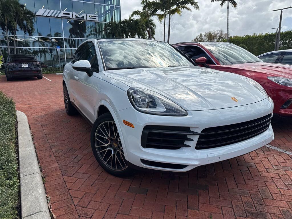 2021 PORSCHE Cayenne