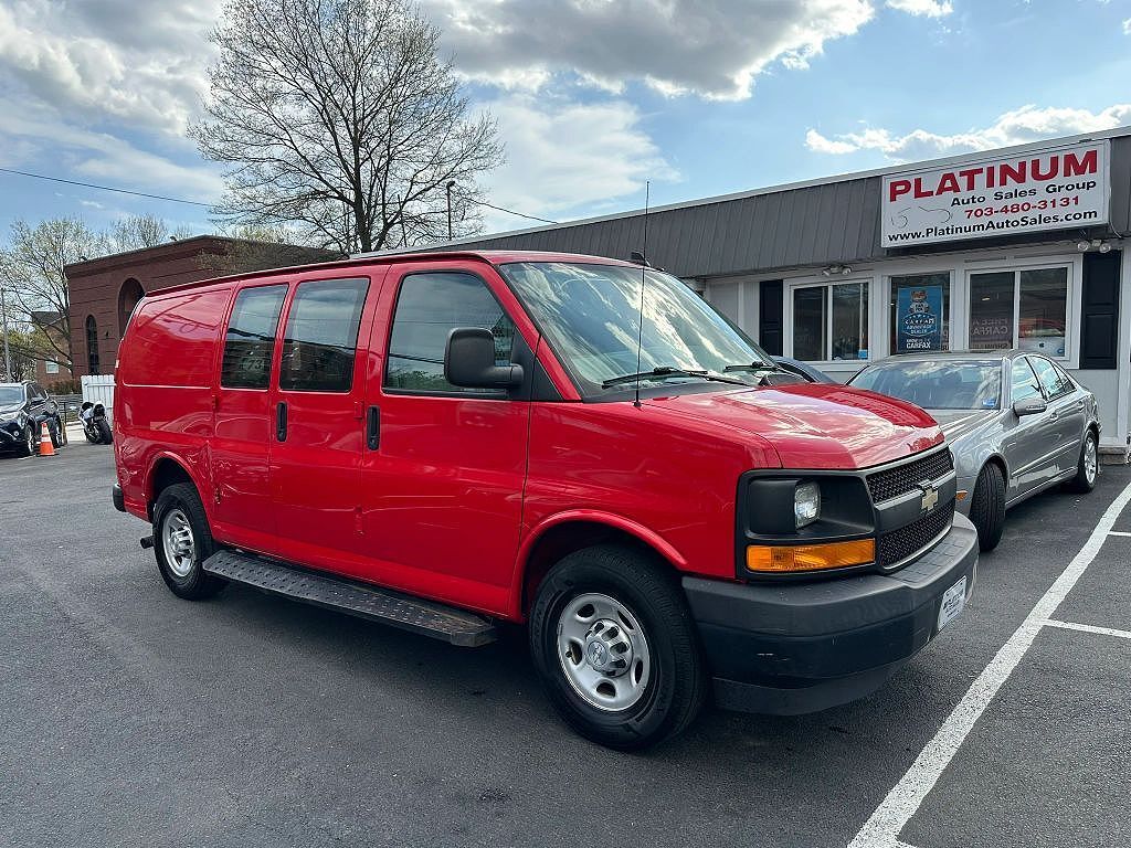 2017 CHEVROLET Express