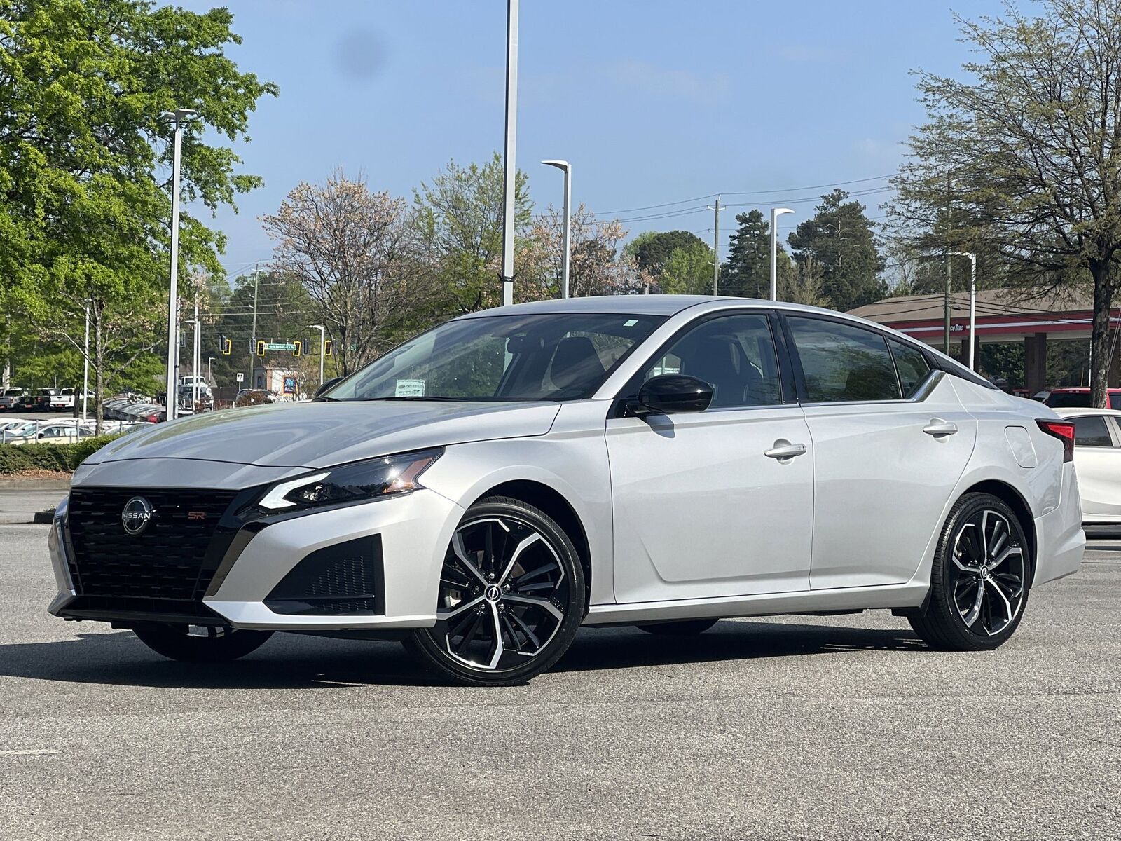 2024 NISSAN Altima