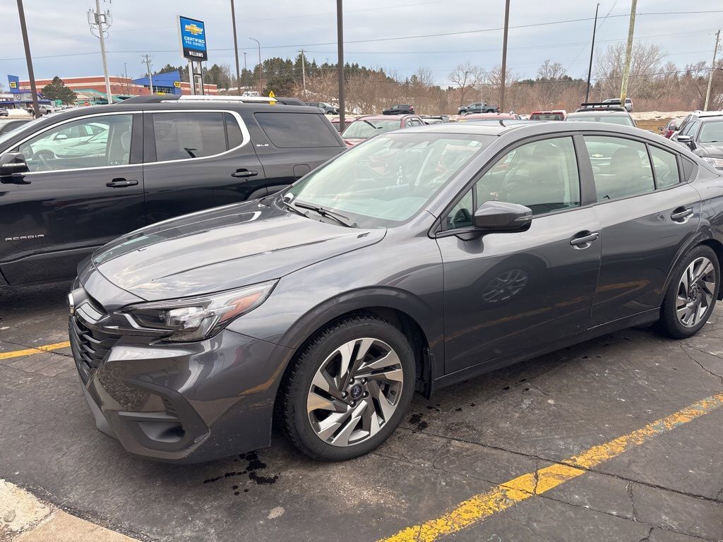 2025 SUBARU Legacy