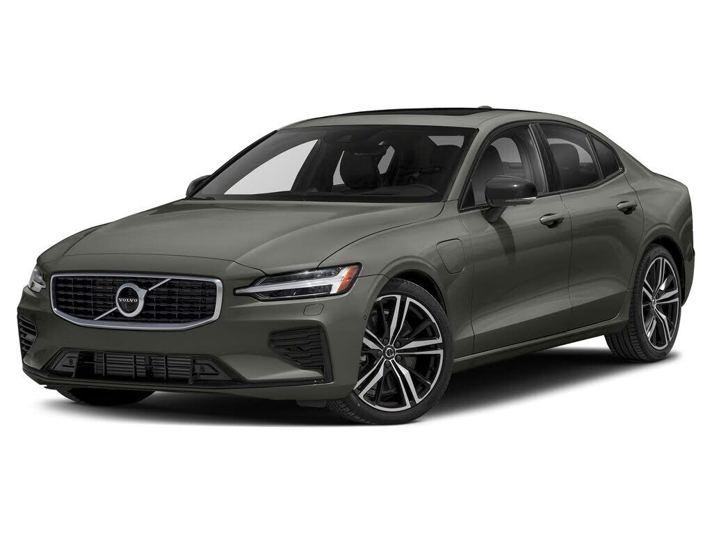 2022 VOLVO S60