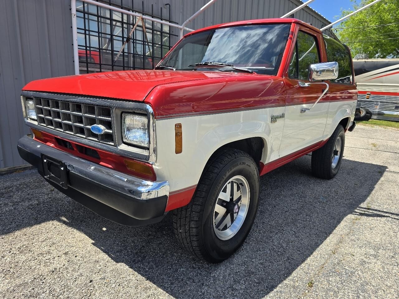 1987 FORD Bronco