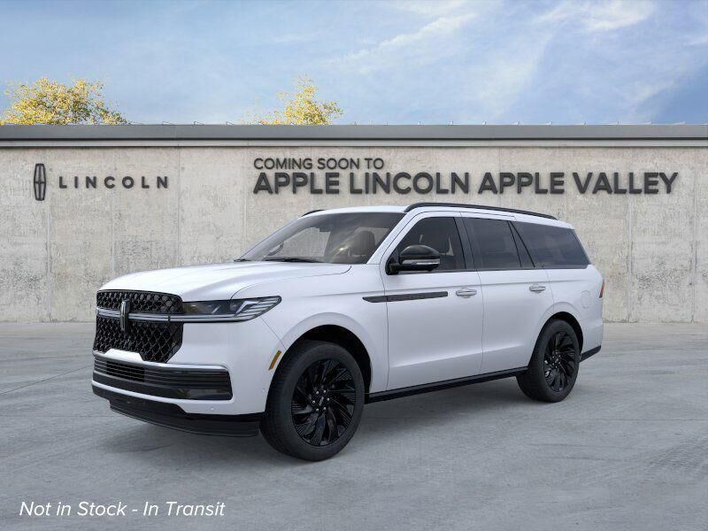 2026 LINCOLN Navigator