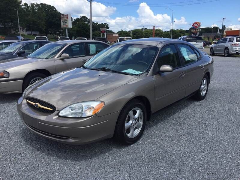 2002 FORD Taurus