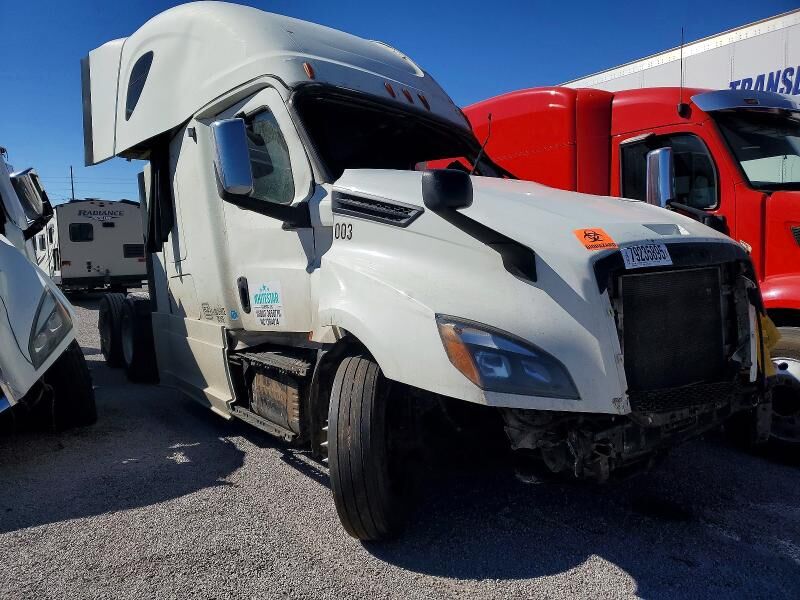 2019 FREIGHTLINER New Cascadia 126" Sleepercab
