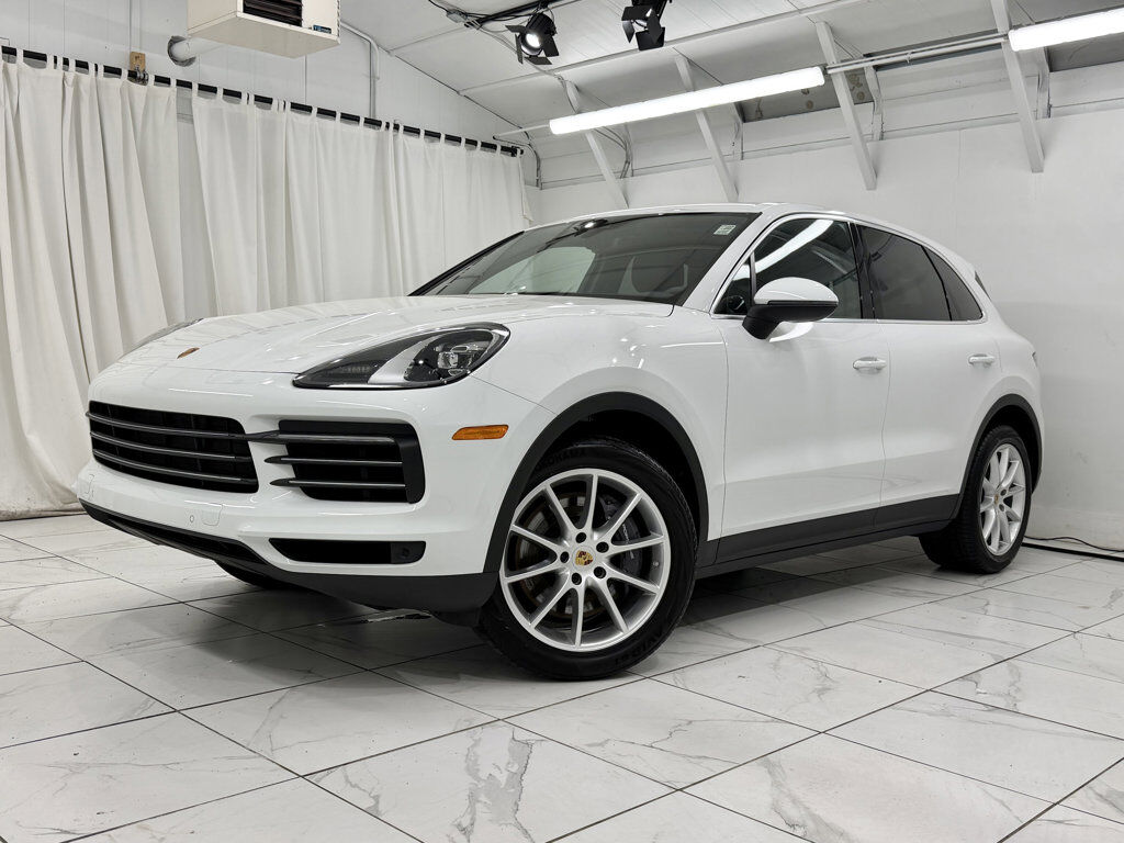 2023 PORSCHE Cayenne