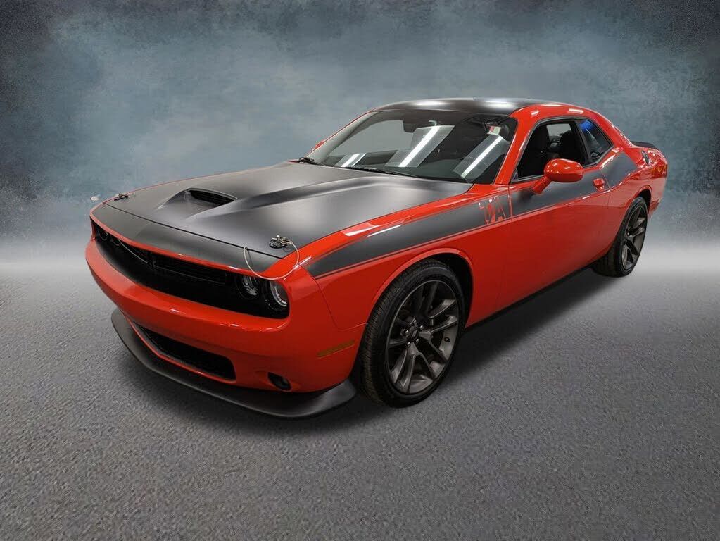 2020 DODGE Challenger