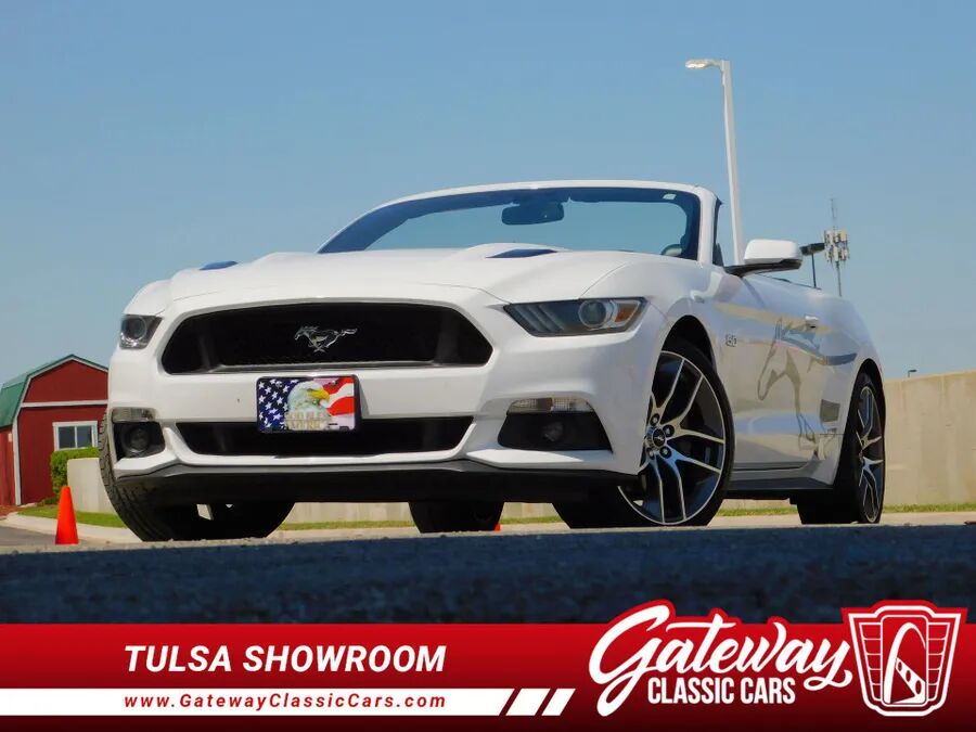 2015 FORD Mustang