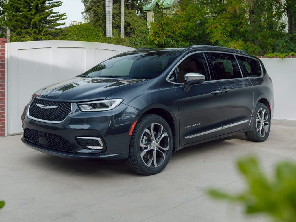 2022 CHRYSLER Pacifica