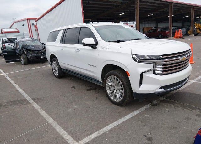 2023 CHEVROLET Suburban