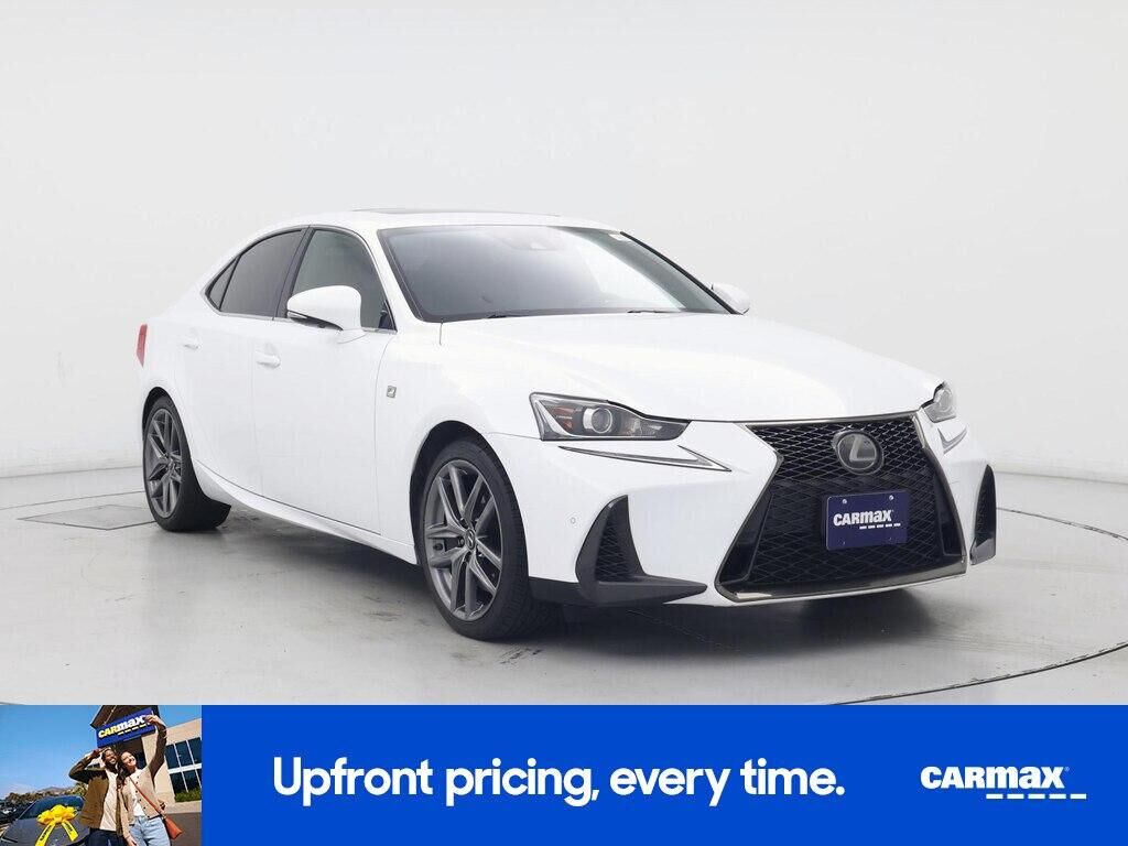 2019 LEXUS IS