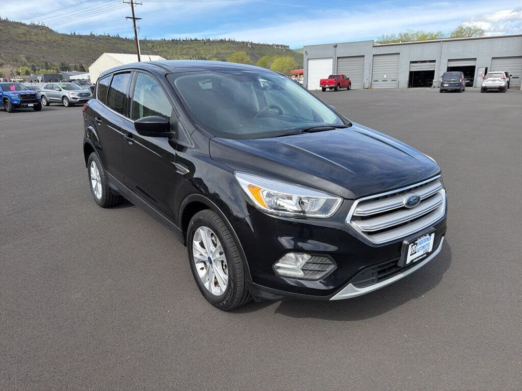 2019 FORD Escape
