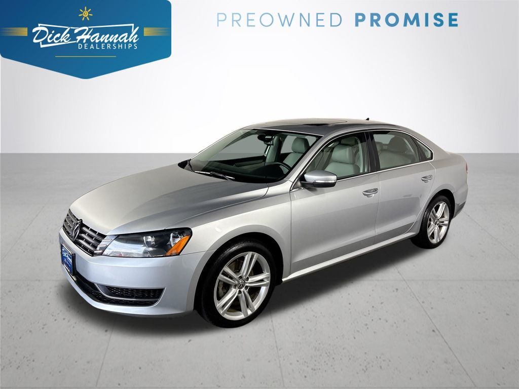 2014 VOLKSWAGEN Passat