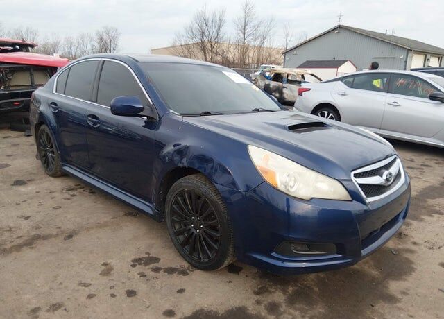 2010 SUBARU Legacy