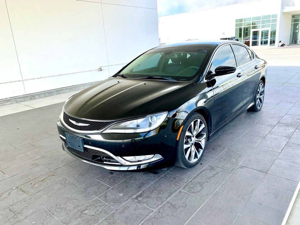 2015 CHRYSLER 200