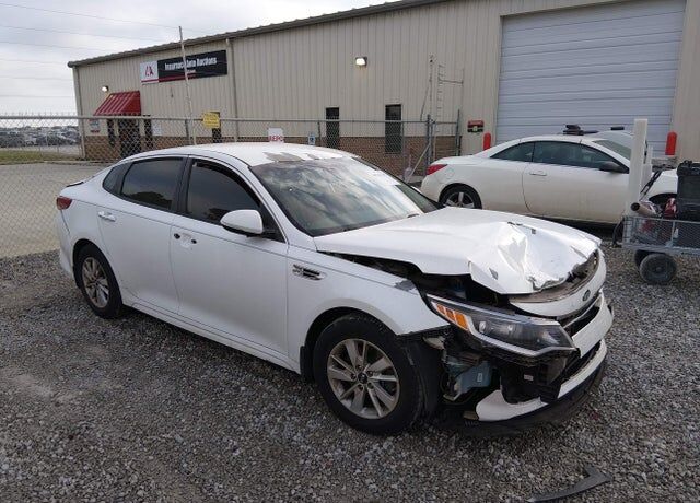 2016 KIA Optima