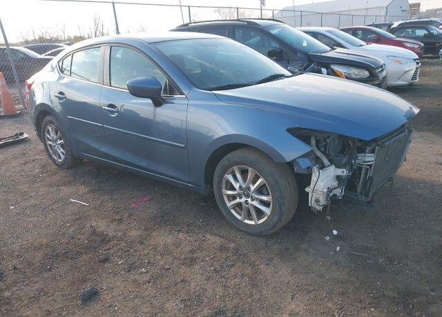2015 MAZDA Mazda3