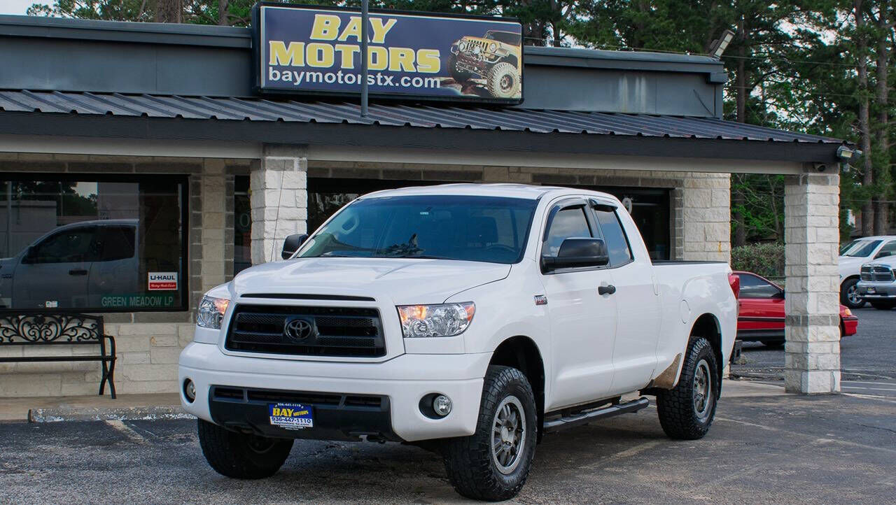 2010 TOYOTA Tundra