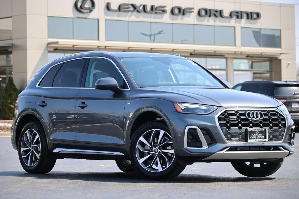 2022 AUDI Q5