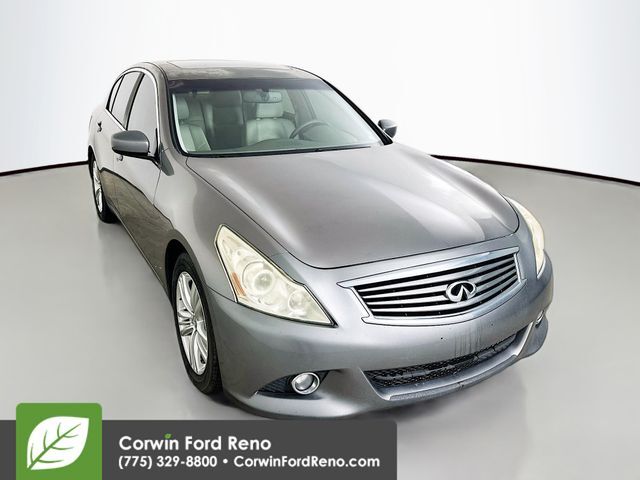 2013 INFINITI G37