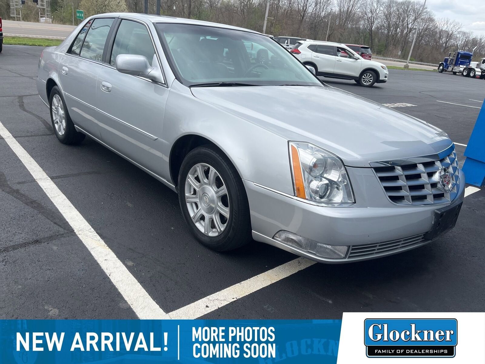 2010 CADILLAC DTS