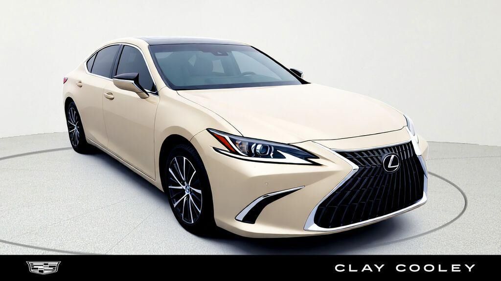 2022 LEXUS ES
