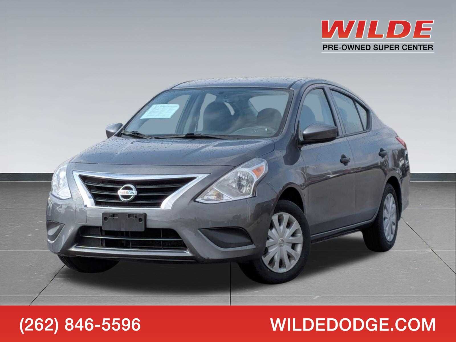 2017 NISSAN Versa