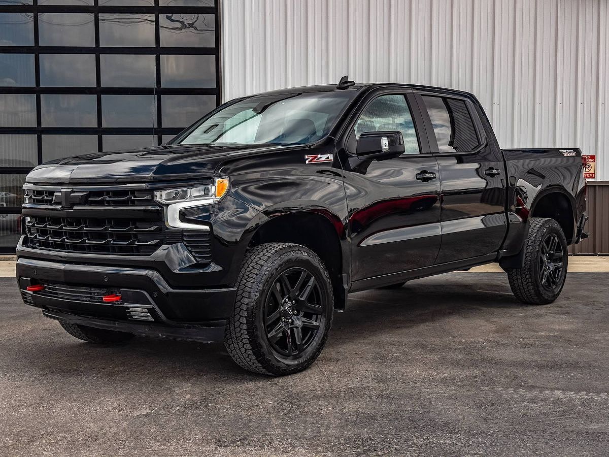 2025 CHEVROLET Silverado