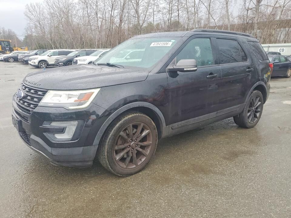 2017 FORD Explorer