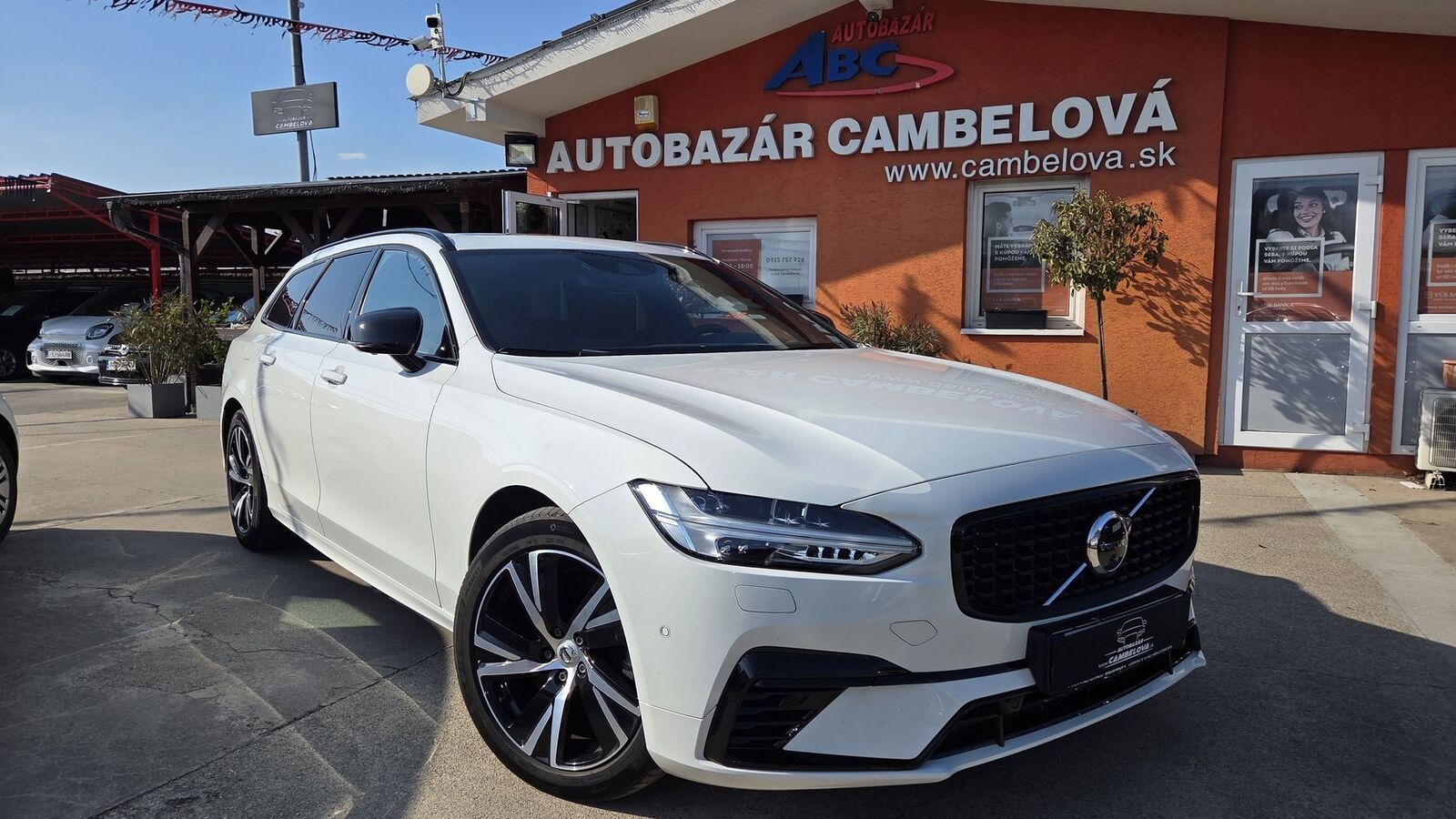 2021 VOLVO S60