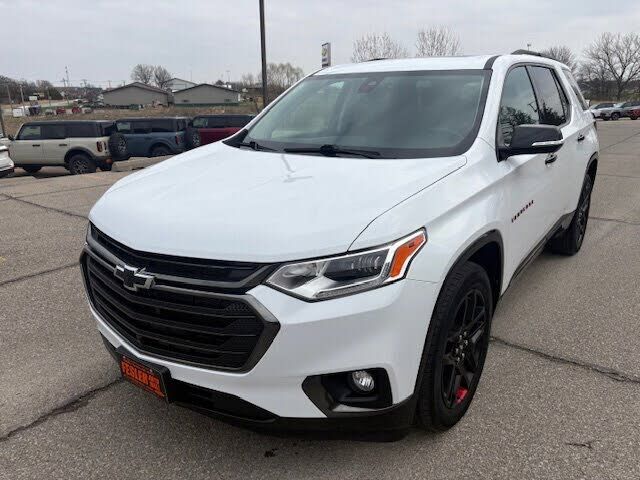 2020 CHEVROLET Traverse