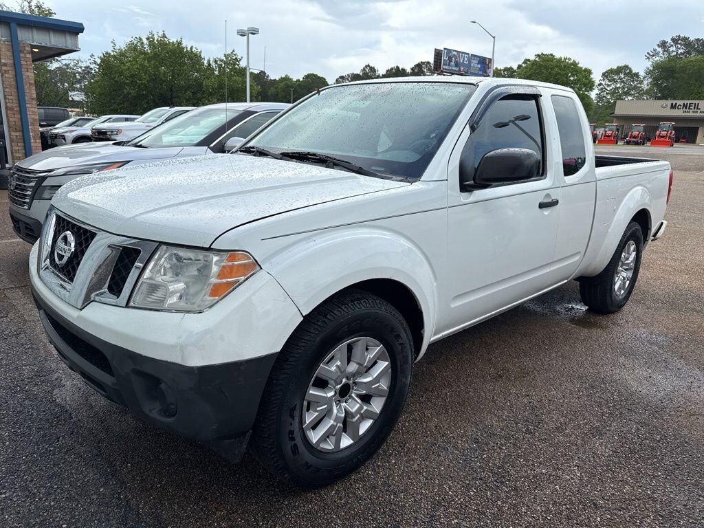 2017 NISSAN Frontier