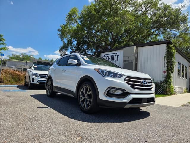 2017 HYUNDAI Santa Fe