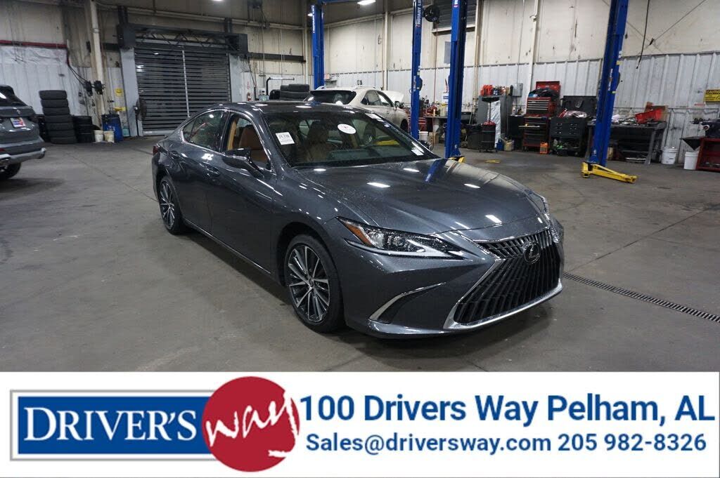 2023 LEXUS ES