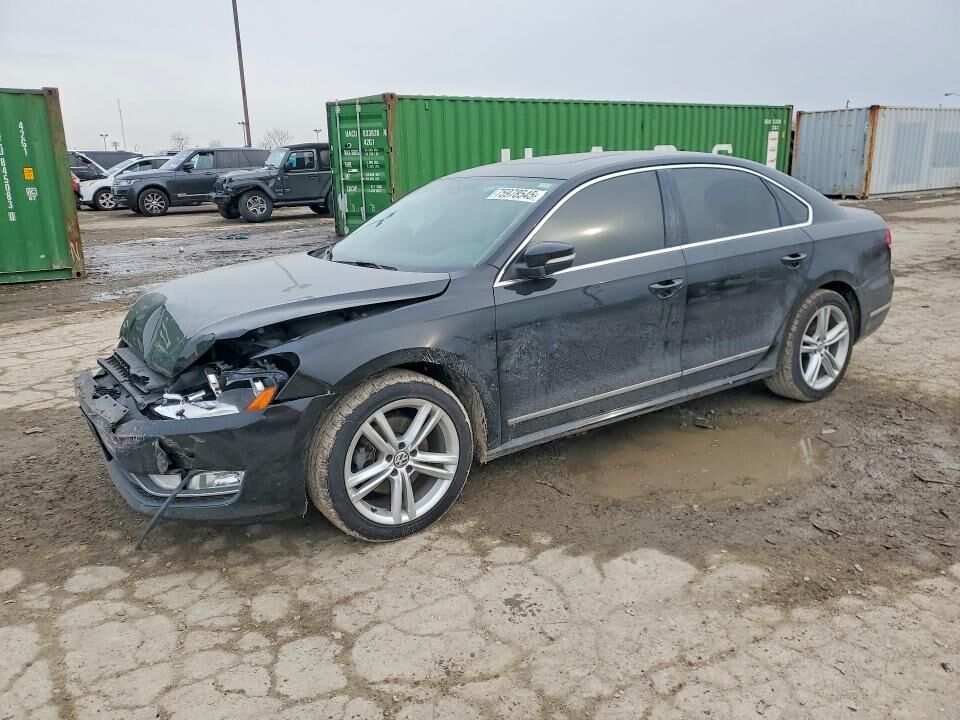 2014 VOLKSWAGEN Passat