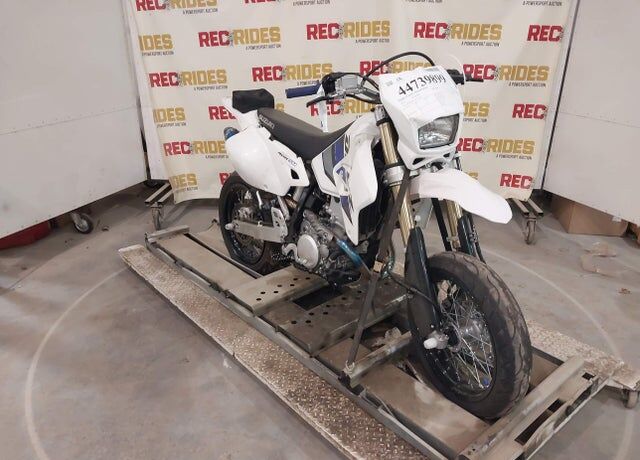 2022 SUZUKI DR-Z400SM