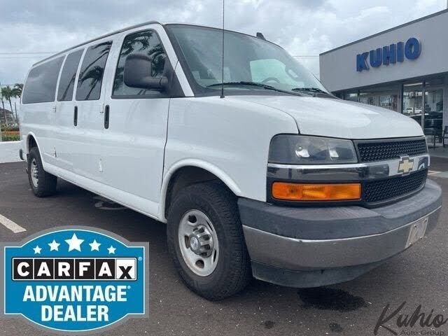 2017 CHEVROLET Express