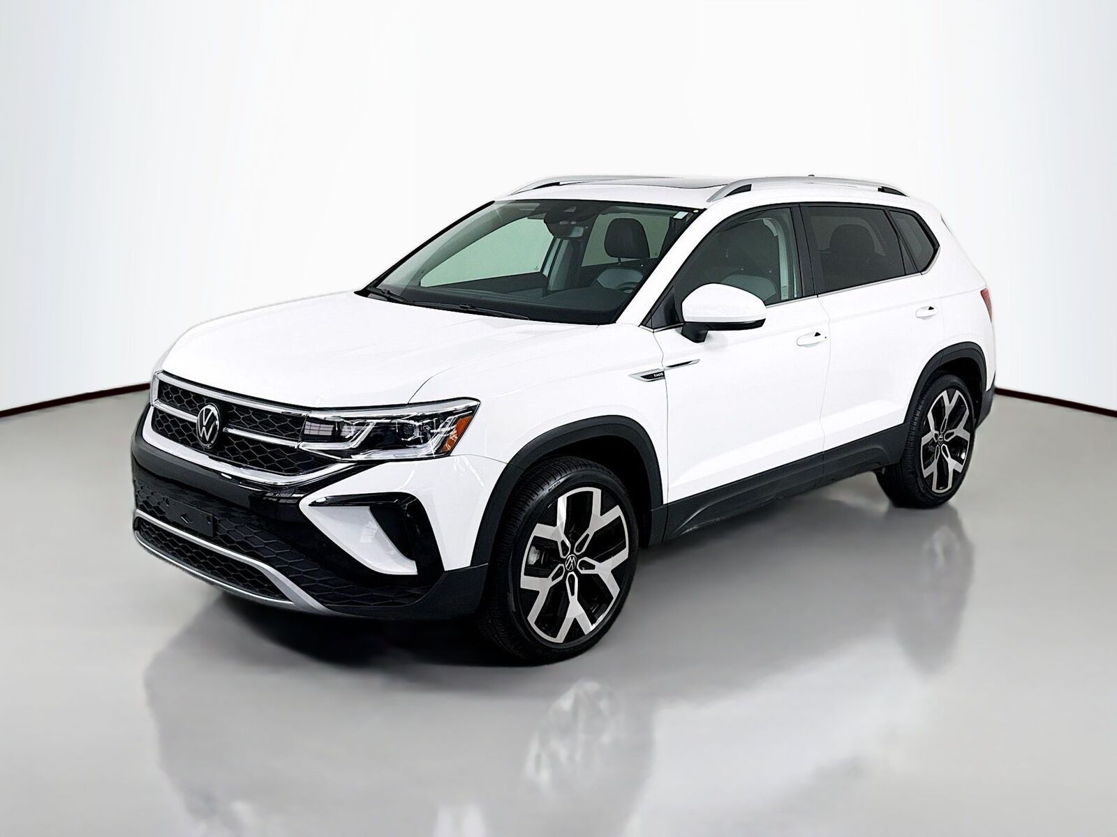 2023 VOLKSWAGEN Taos 4Motion