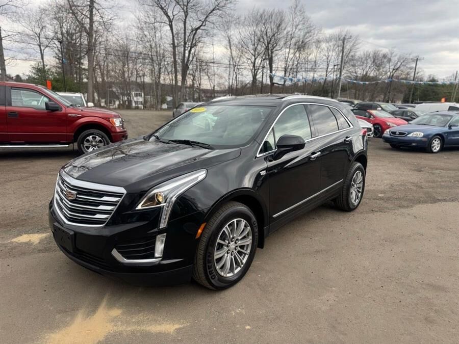 2017 CADILLAC XT5