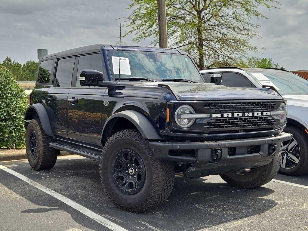 2021 FORD Bronco