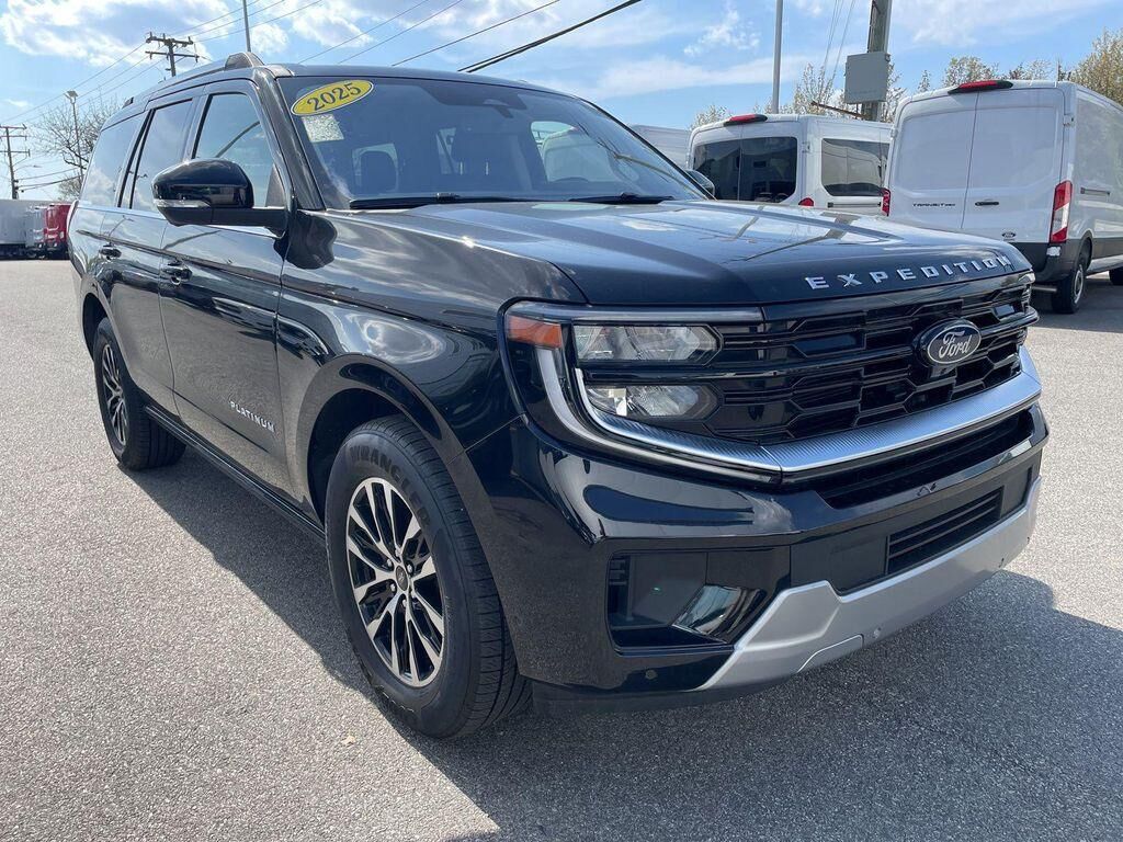 2025 FORD Expedition