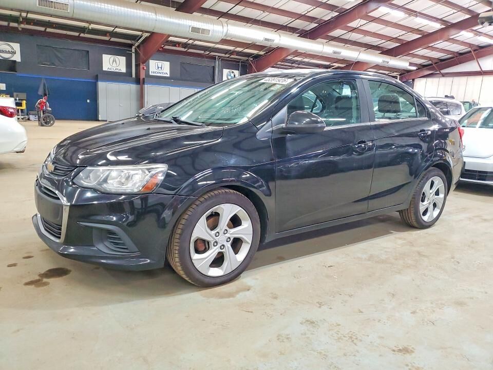 2017 CHEVROLET Sonic