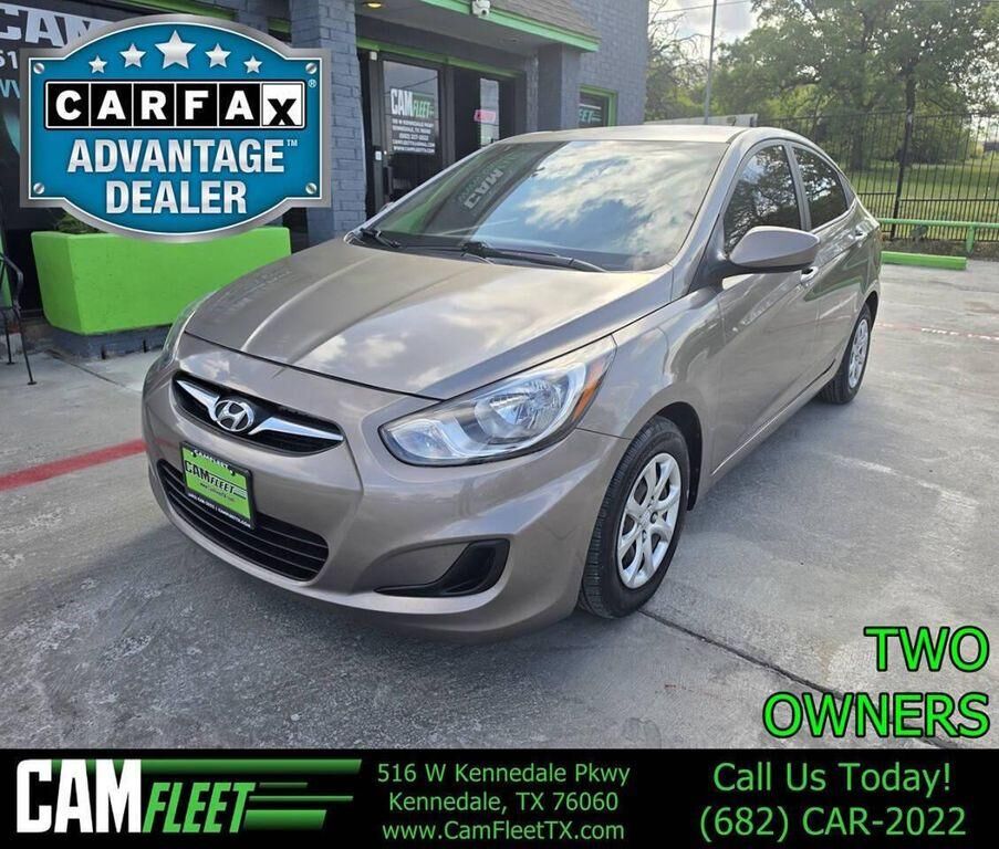2013 HYUNDAI Accent
