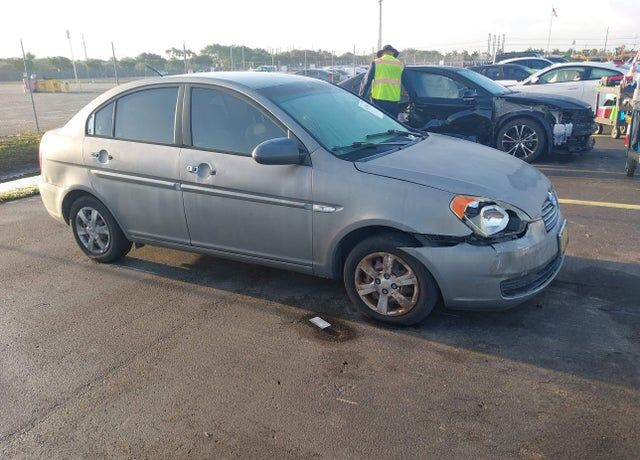 2007 HYUNDAI Accent