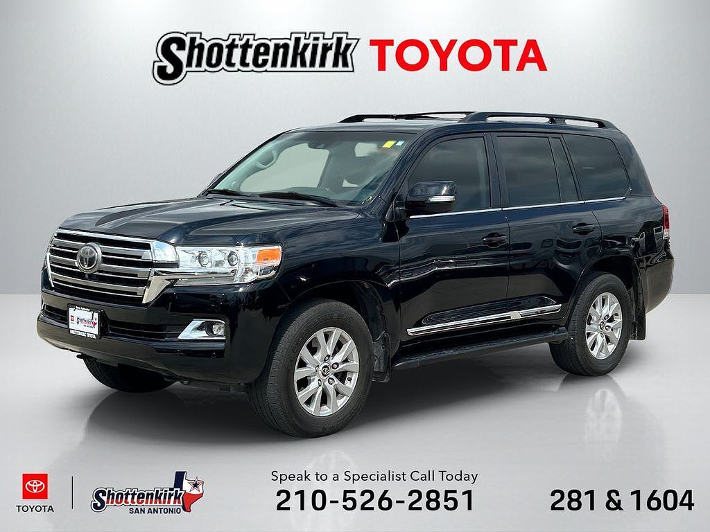 2016 TOYOTA Land Cruiser