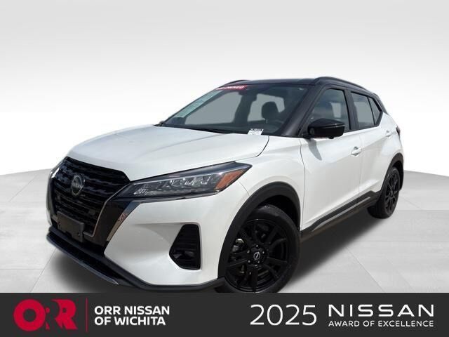 2024 NISSAN Kicks