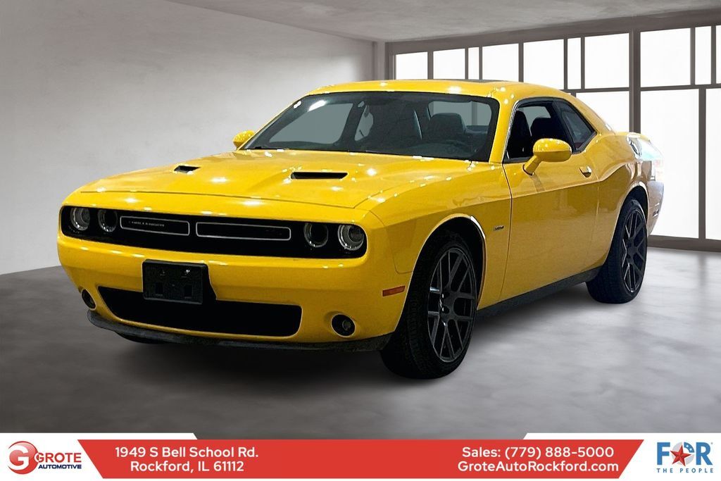 2017 DODGE Challenger